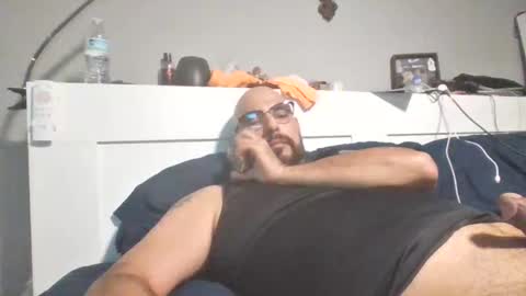 Snapshot of talllatino310 chatting on October 2025 04:46:01 AM talllatino310 online show from October 2025 04:46:01 AM