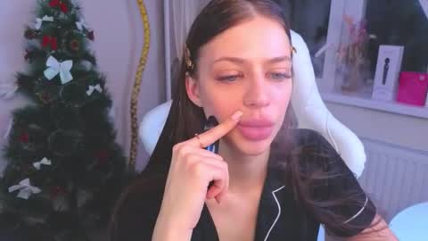 Daria Promisess online show from December 2025 05:20:02 PM