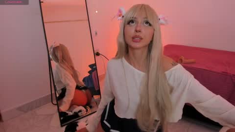 Snapshot of tamara_aluna_ chatting on May 2026 12:04:02 AM Tamy online show from May 2026 12:04:02 AM