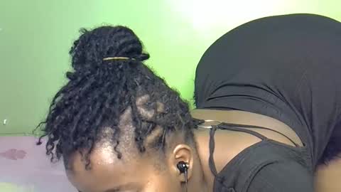 tamara_byb online show from November 2025 06:52:01 PM