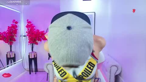 Tamara online show from October 2025 10:59:02 PM