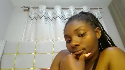 Snapshot of tamia538235 chatting on January 2025 09:35:02 PM tamia online show from January 2025 09:35:02 PM