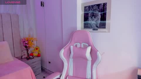 Tammy online show from February 2025 08:51:02 PM