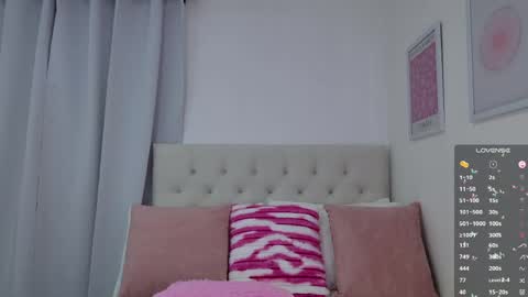 Snapshot of tamy_sweet01 chatting on April 2026 02:03:01 AM tamy sweet01 online show from April 2026 02:03:01 AM