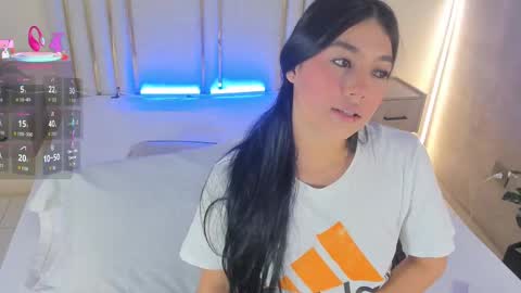 Tania online show from September 2025 11:42:01 AM