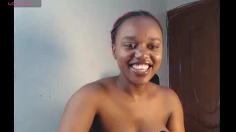 Snapshot of tannia004 chatting on February 2026 07:14:02 PM tania online show from February 2026 07:14:02 PM