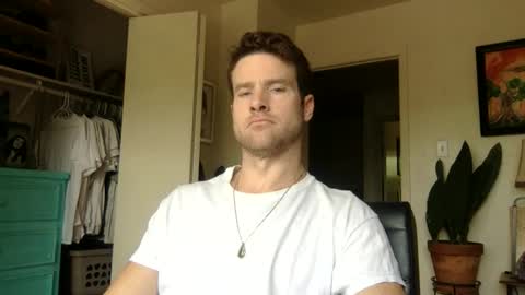 Dr. Love online show from November 2025 06:14:01 PM