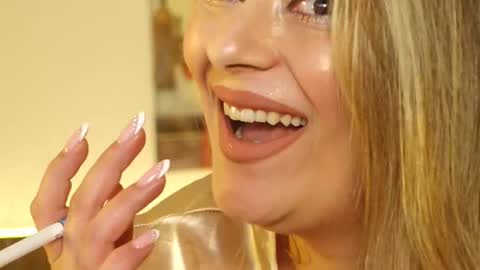 Snapshot of tanyajade88 chatting on February 2026 10:15:01 PM TanyaJade online show from February 2026 10:15:01 PM