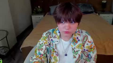 Snapshot of tara_cashews chatting on June 2026 01:47:02 AM Tara online show from June 2026 01:47:02 AM