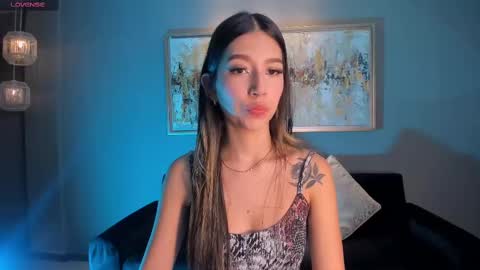 Tara Lawrence online show from October 2025 02:42:01 AM