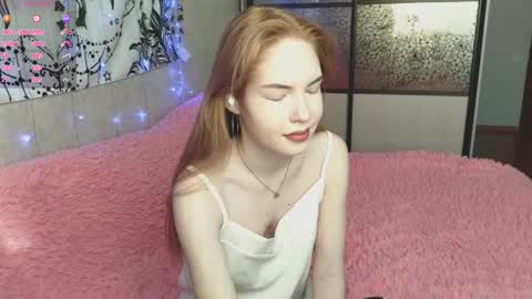 Snapshot of tarantino_girl chatting on November 2025 07:07:01 AM Vetta online show from November 2025 07:07:01 AM