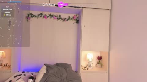  T A R A  online show from November 2025 04:04:01 AM