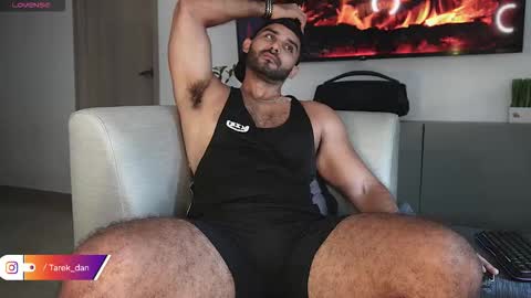 Tarek online show from November 2025 03:22:02 PM