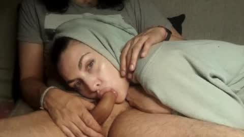 Snapshot of tarian_xxx chatting on February 2025 10:27:02 AM T  J   online show from February 2025 10:27:02 AM