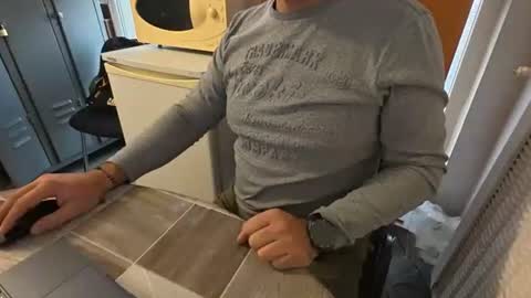 Snapshot of tarkan198 chatting on November 2025 07:07:01 AM tarkan198 online show from November 2025 07:07:01 AM