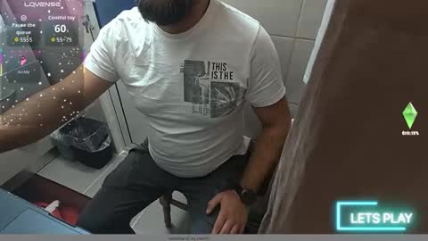 Snapshot of tarkan198 chatting on November 2025 07:18:01 PM tarkan198 online show from November 2025 07:18:01 PM