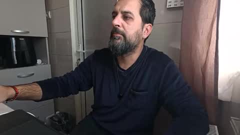 Snapshot of tarkan198 chatting on December 2025 09:58:02 AM tarkan198 online show from December 2025 09:58:02 AM