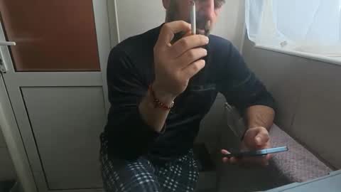 Snapshot of tarkan198 chatting on February 2026 06:55:02 AM tarkan198 online show from February 2026 06:55:02 AM