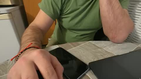 Snapshot of tarkan198 chatting on March 2026 05:31:02 PM tarkan198 online show from March 2026 05:31:02 PM