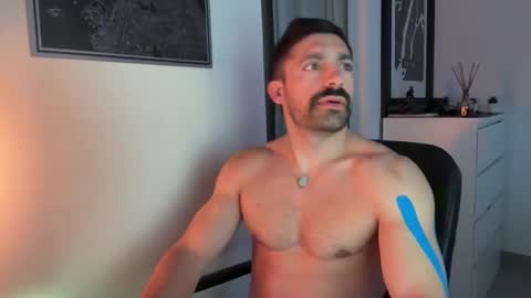 tarquit8 online show from February 2026 07:38:01 AM