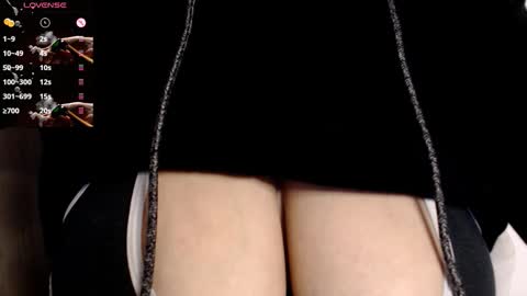 Snapshot of tarrant_ chatting on November 2025 10:54:02 PM tarrant_ online show from November 2025 10:54:02 PM