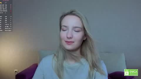 Snapshot of tashinapetitto chatting on June 2026 07:40:02 AM Your Ressie online show from June 2026 07:40:02 AM