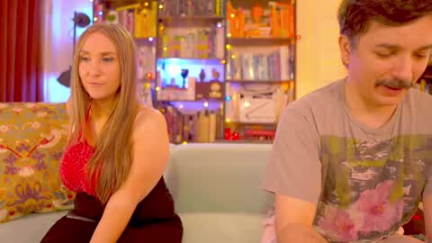 Snapshot of task_manager chatting on February 2025 02:33:02 PM Vivian Clark online show from February 2025 02:33:02 PM