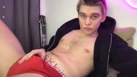 tasteithorny online show from March 2025 04:49:01 AM