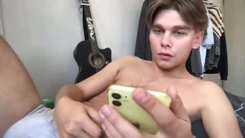 tasteithorny online show from September 2025 11:34:02 AM