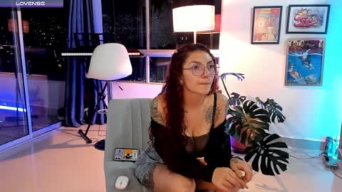 Snapshot of tastymeli8 chatting on December 2024 11:58:02 PM Meli online show from December 2024 11:58:02 PM