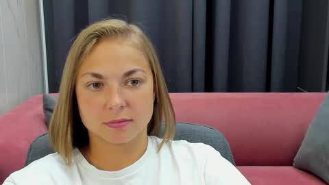 Snapshot of tataflower chatting on October 2025 08:51:01 PM Tata online show from October 2025 08:51:01 PM