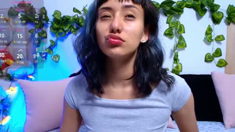 Snapshot of tati_cardenas chatting on October 2025 04:58:01 AM AME online show from October 2025 04:58:01 AM