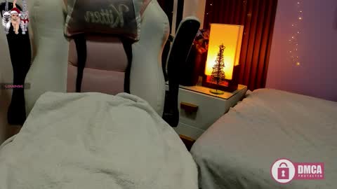 i am tatiana  online show from November 2025 12:27:02 PM