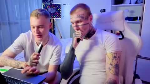 Alex but u can call me Theo online show from January 2026 07:11:01 PM