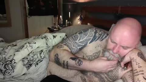 Tattooeddilf 01 online show from December 2024 06:55:02 AM