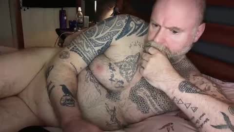 Tattooeddilf 01 online show from December 2024 04:16:02 AM