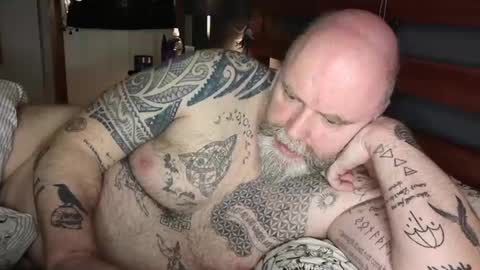 Tattooeddilf 01 online show from January 2025 04:39:02 AM