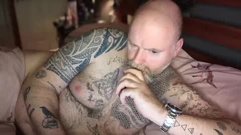 Tattooeddilf 01 online show from January 2025 10:59:01 PM