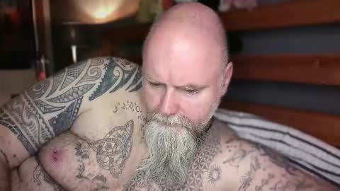 Tattooeddilf 01 online show from February 2026 07:09:02 PM