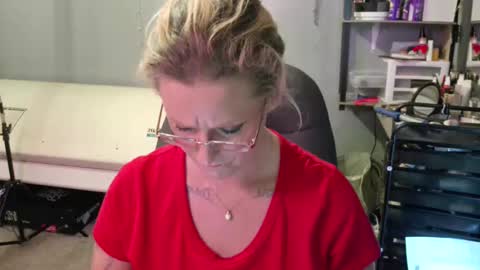 Lisa Lovely online show from January 2025 08:14:02 PM