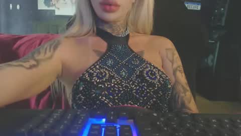 Snapshot of tatuada_safada chatting on October 2025 02:20:01 AM tatuada_safada online show from October 2025 02:20:01 AM
