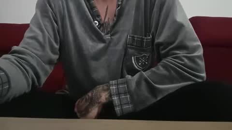 Snapshot of tatuadorhotxxx chatting on March 2026 10:16:01 PM Tatuado20cm online show from March 2026 10:16:01 PM