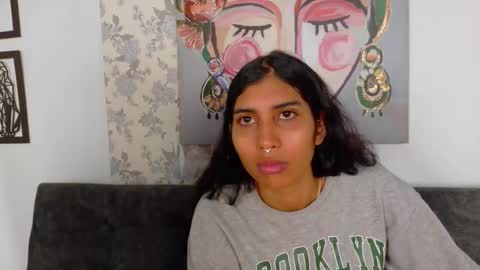 Snapshot of taty_miller chatting on November 2025 07:52:02 PM Taty Miller online show from November 2025 07:52:02 PM