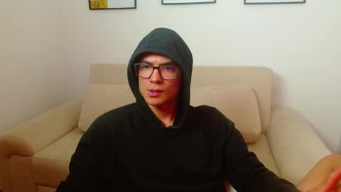 Snapshot of taurus4k chatting on January 2025 01:59:02 AM taurus4k online show from January 2025 01:59:02 AM