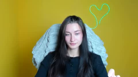 Snapshot of tayavibe chatting on November 2025 12:15:01 PM Taya online show from November 2025 12:15:01 PM