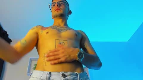 tayer_bennet online show from September 2025 04:16:01 AM