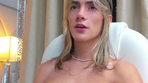 Snapshot of tayler_swift1 chatting on February 2025 07:29:01 AM tayler_swift1 online show from February 2025 07:29:01 AM