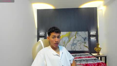 TAYLER online show from December 2025 02:30:02 AM