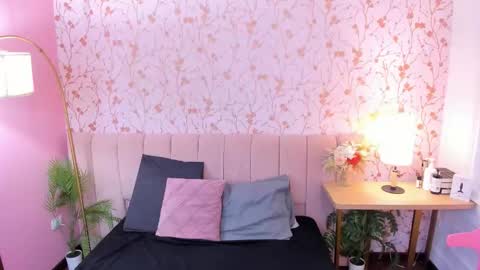 Taylor Bennet online show from February 2026 11:36:01 AM