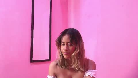 Snapshot of taylor_lii0 chatting on April 2026 09:42:02 PM taylor lii0425 online show from April 2026 09:42:02 PM